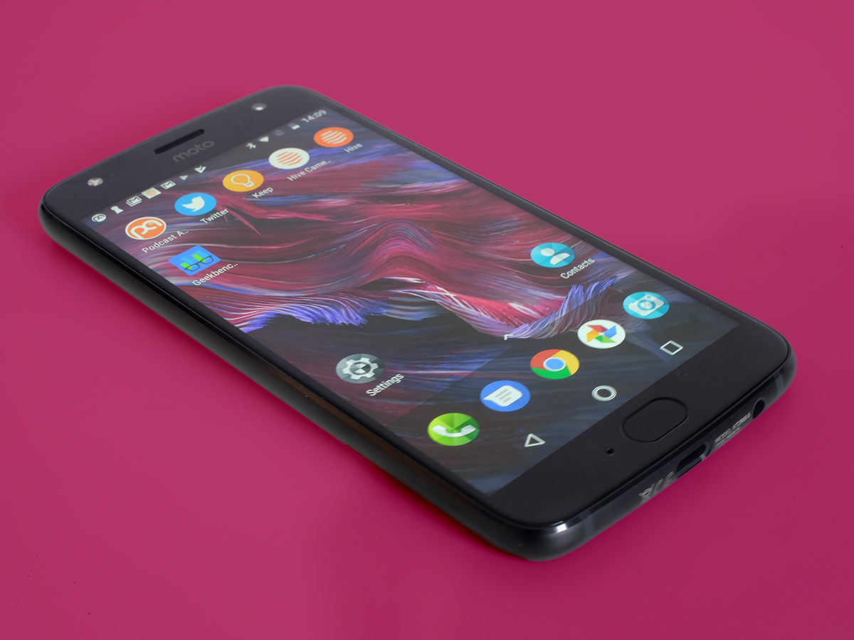 When will the Lenovo Moto X5 be out?