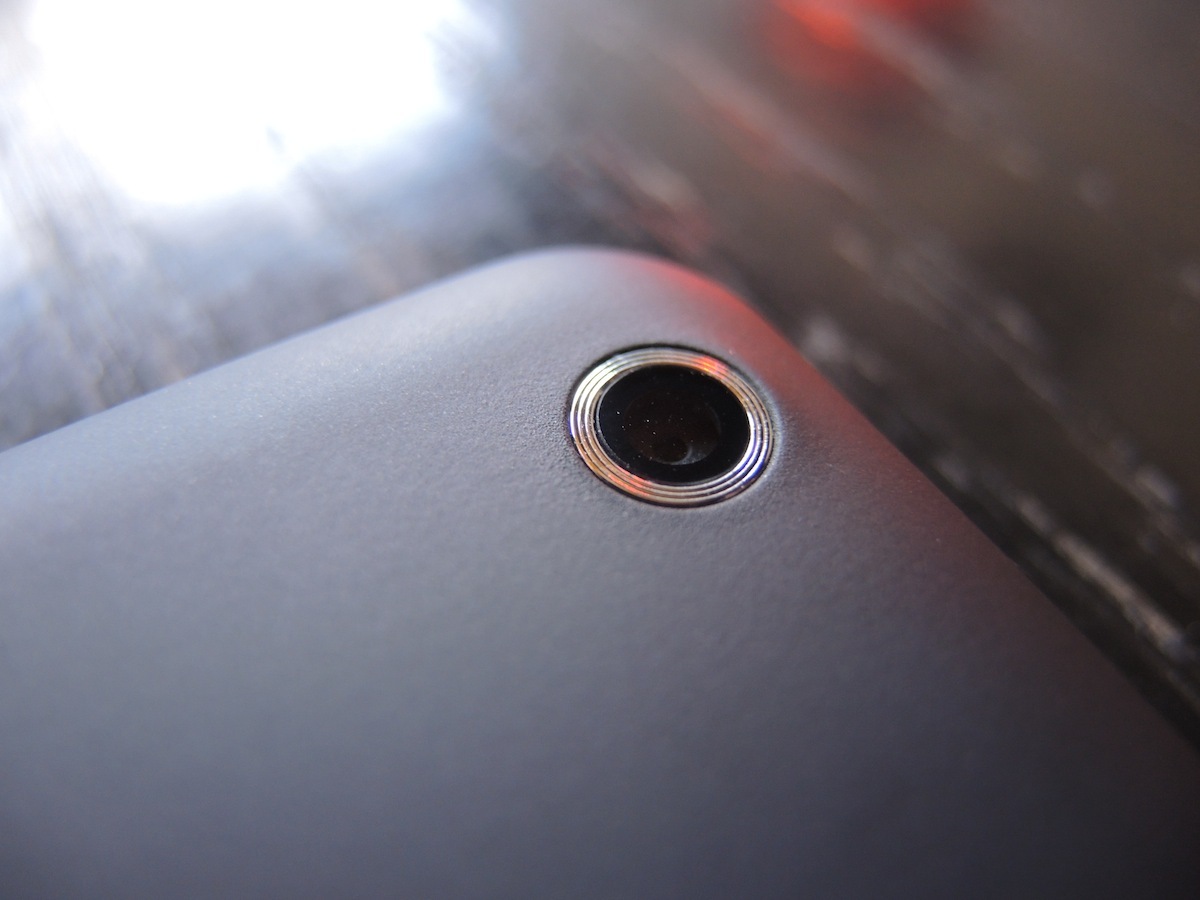 A decent camera that streams your game face