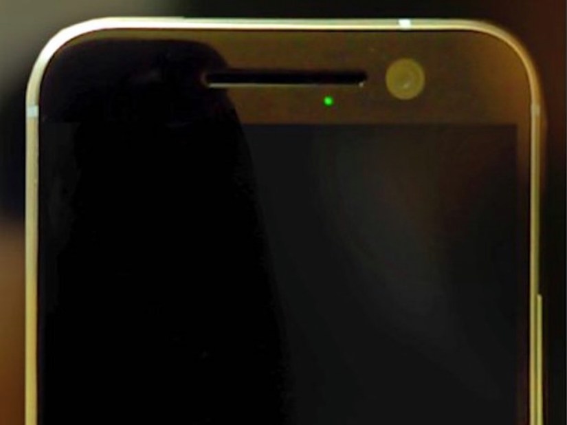 First purported photo of the HTC One M10 leaks