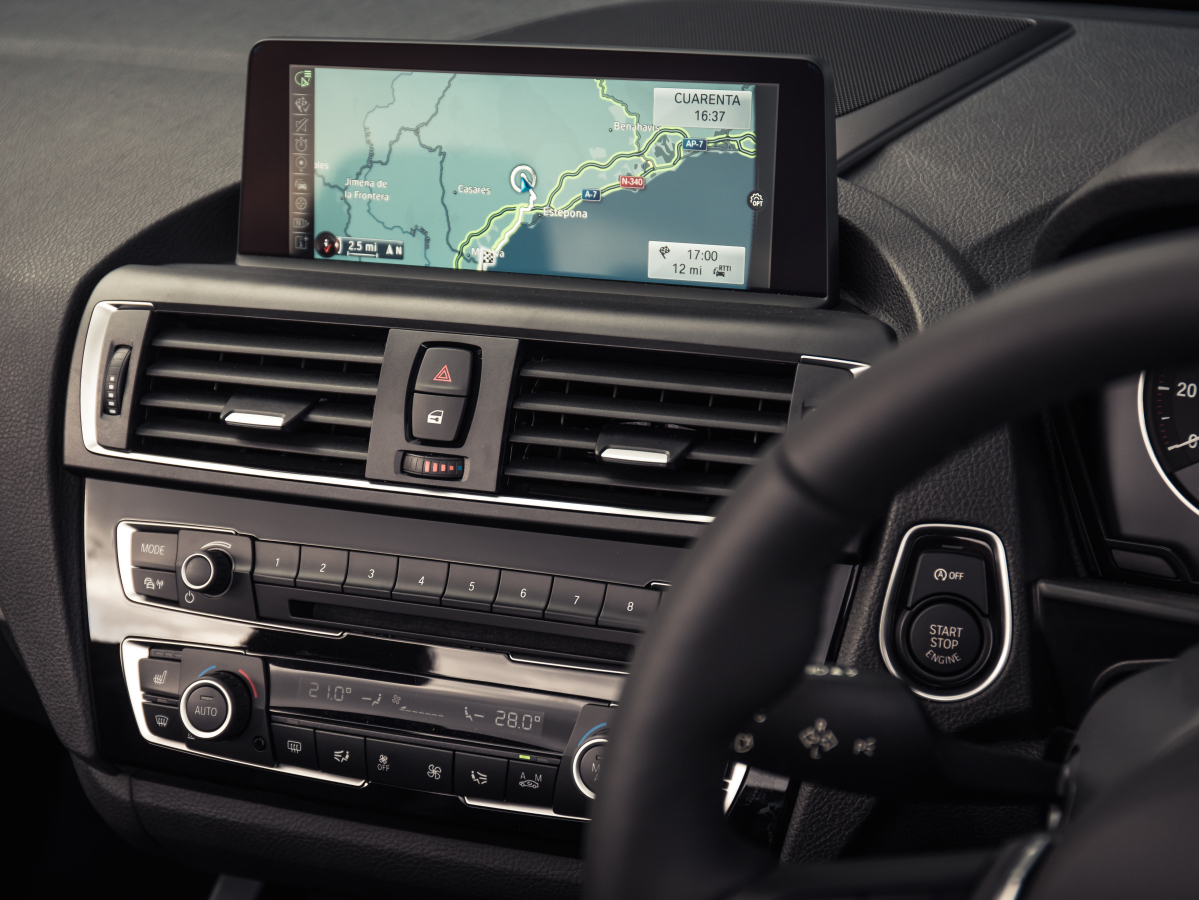 Connected cockpit