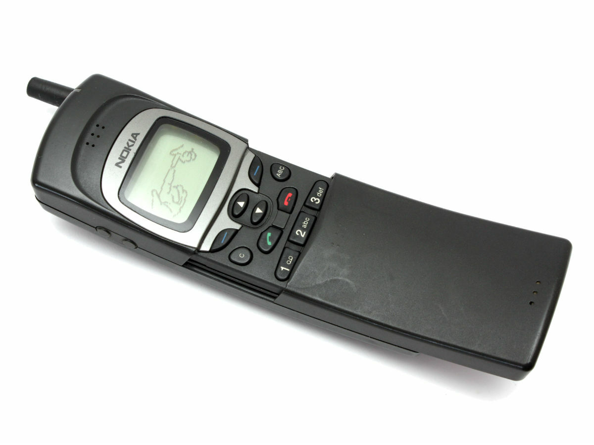 Nokia 8110 (1996)