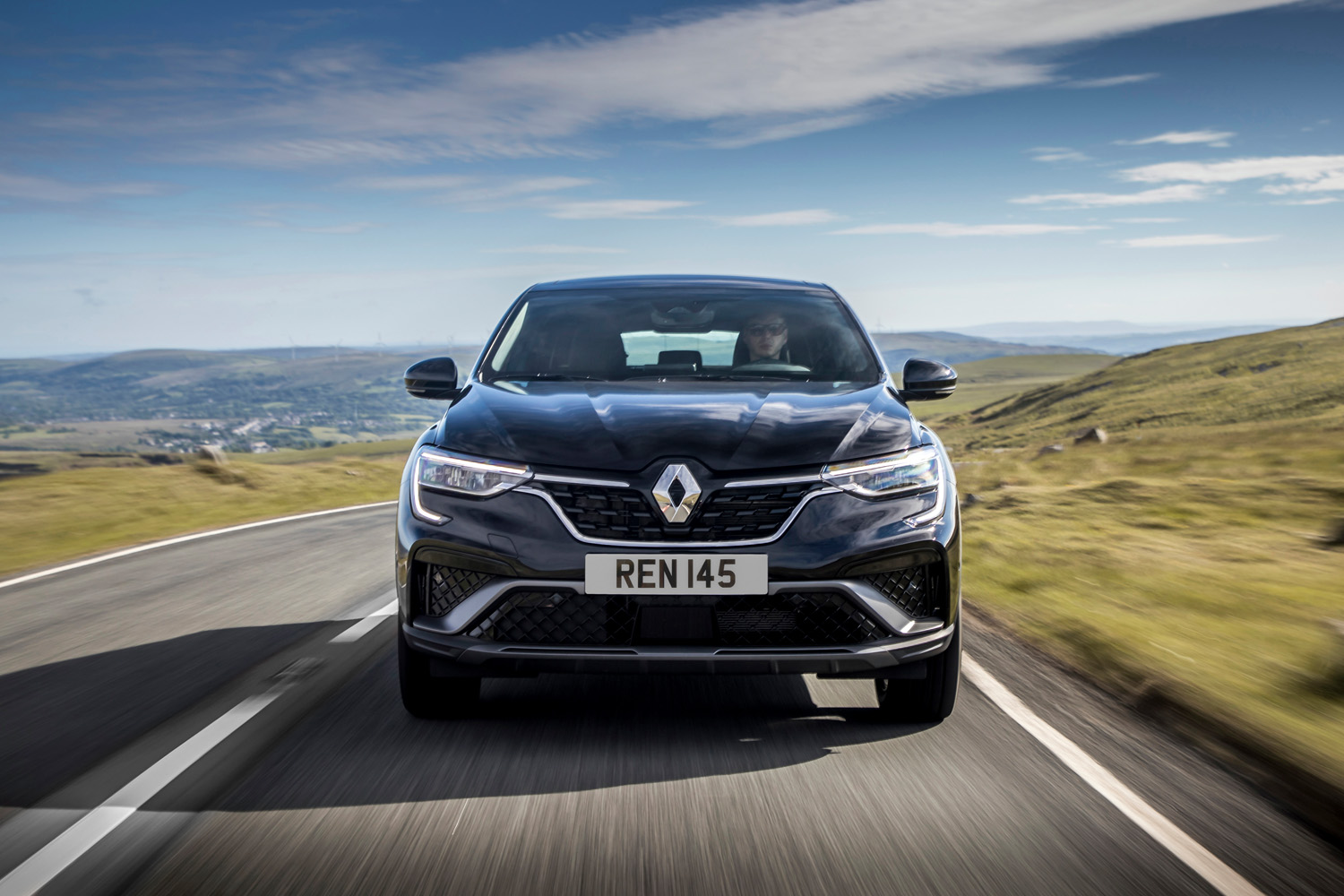 Renault Arkana tracking nose
