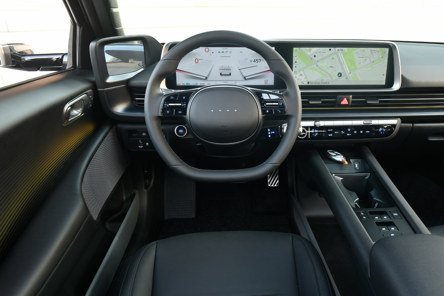 Hyundai Ioniq 6 dashboard