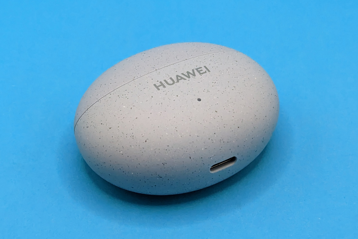 Huawei Freebuds 5i review case