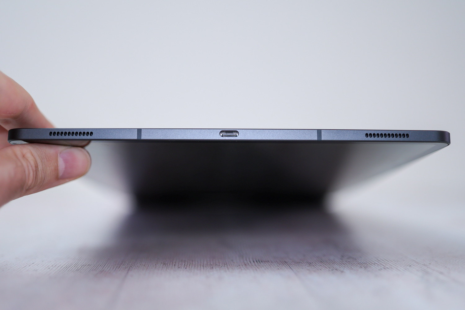 Samsung Galaxy Tab S9 Ultra USB-C port