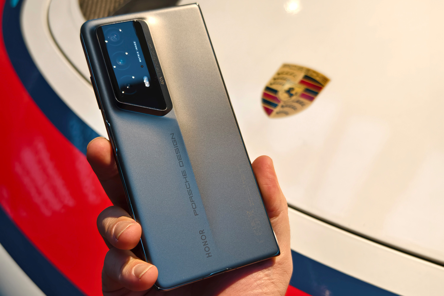 Porsche Design Honor Magic V2 RSR hands on 3