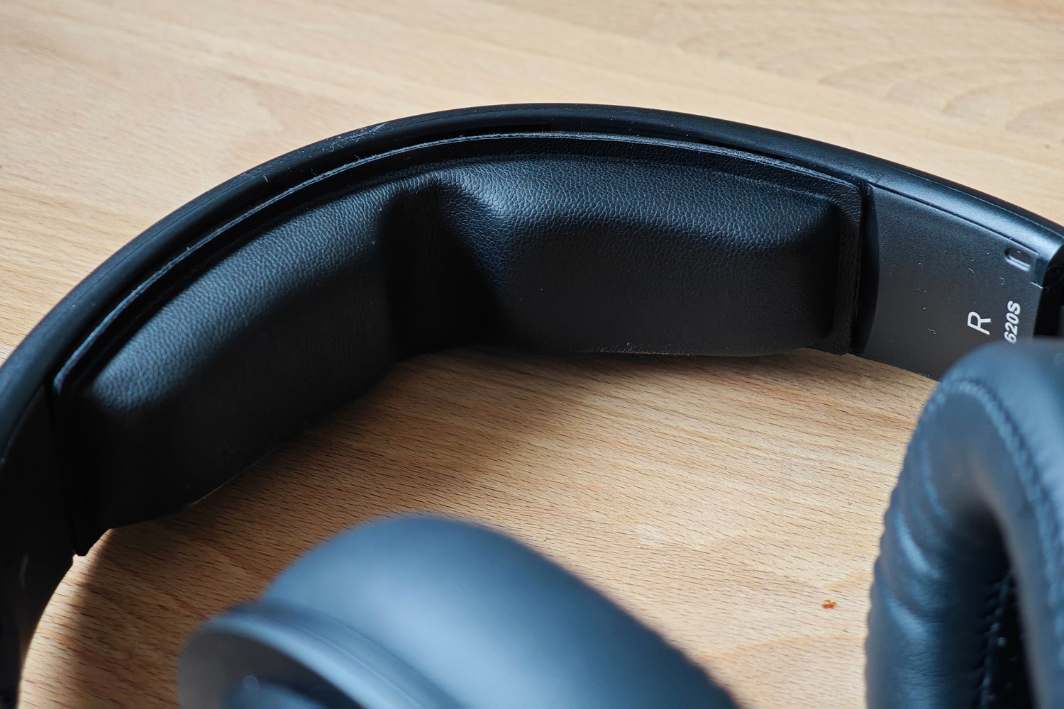 Sennheiser HD 620S review cushioning