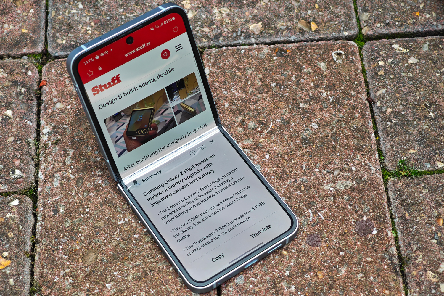 Samsung Galaxy Z Flip6 review AI summary