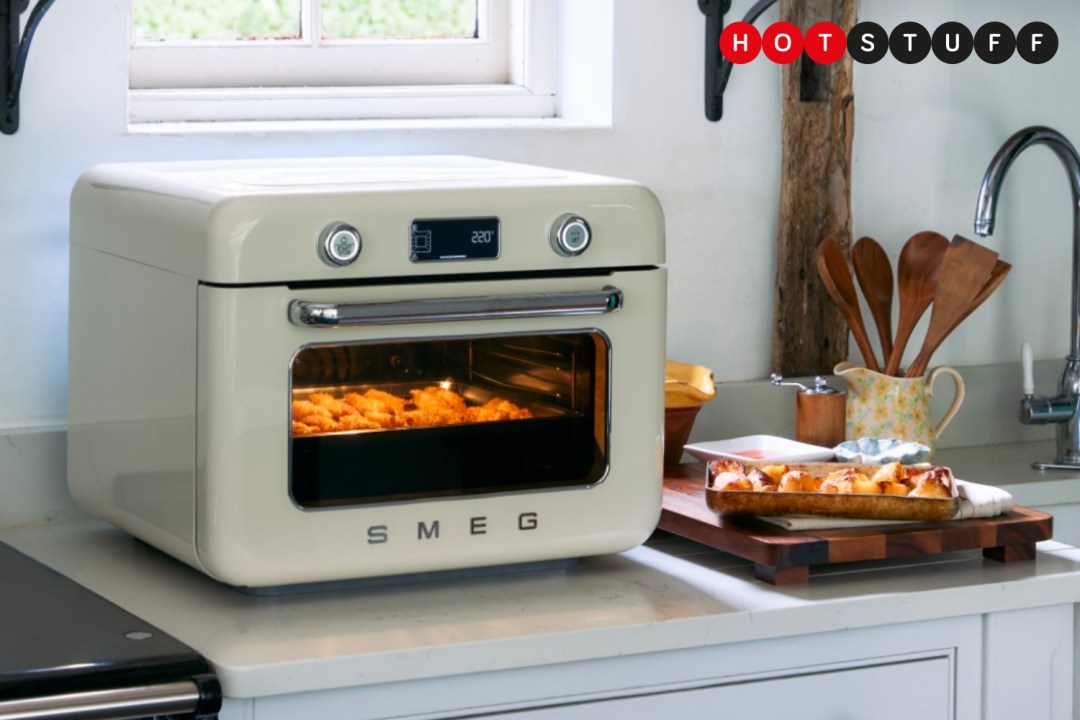 Smeg 10-in-1 Mini Oven