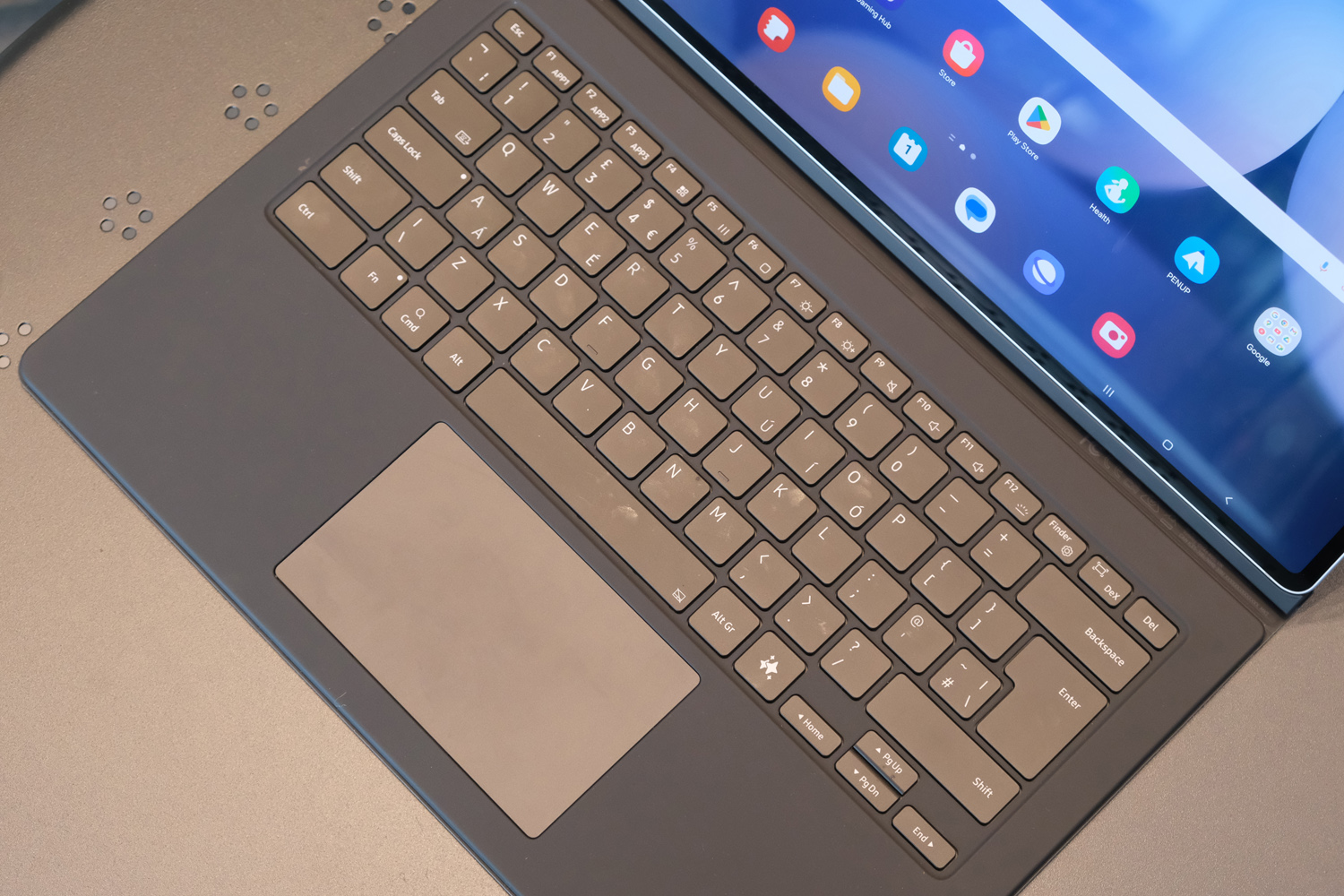 Samsung Galaxy Tab S10 Ultra hands-on review keyboarad