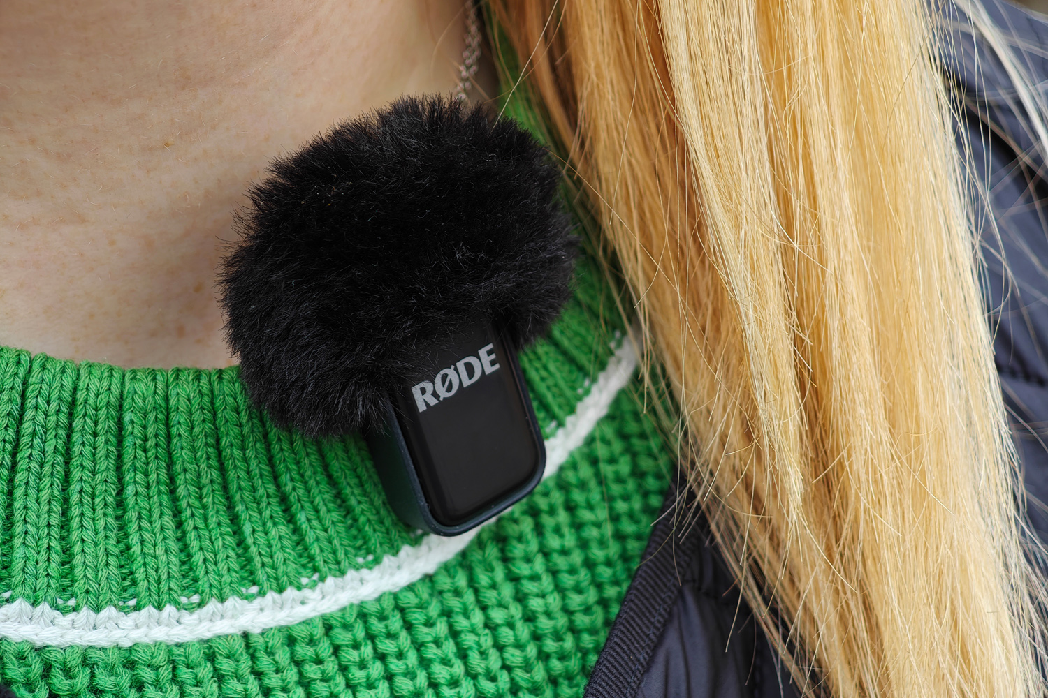 Rode Wireless Micro wearing