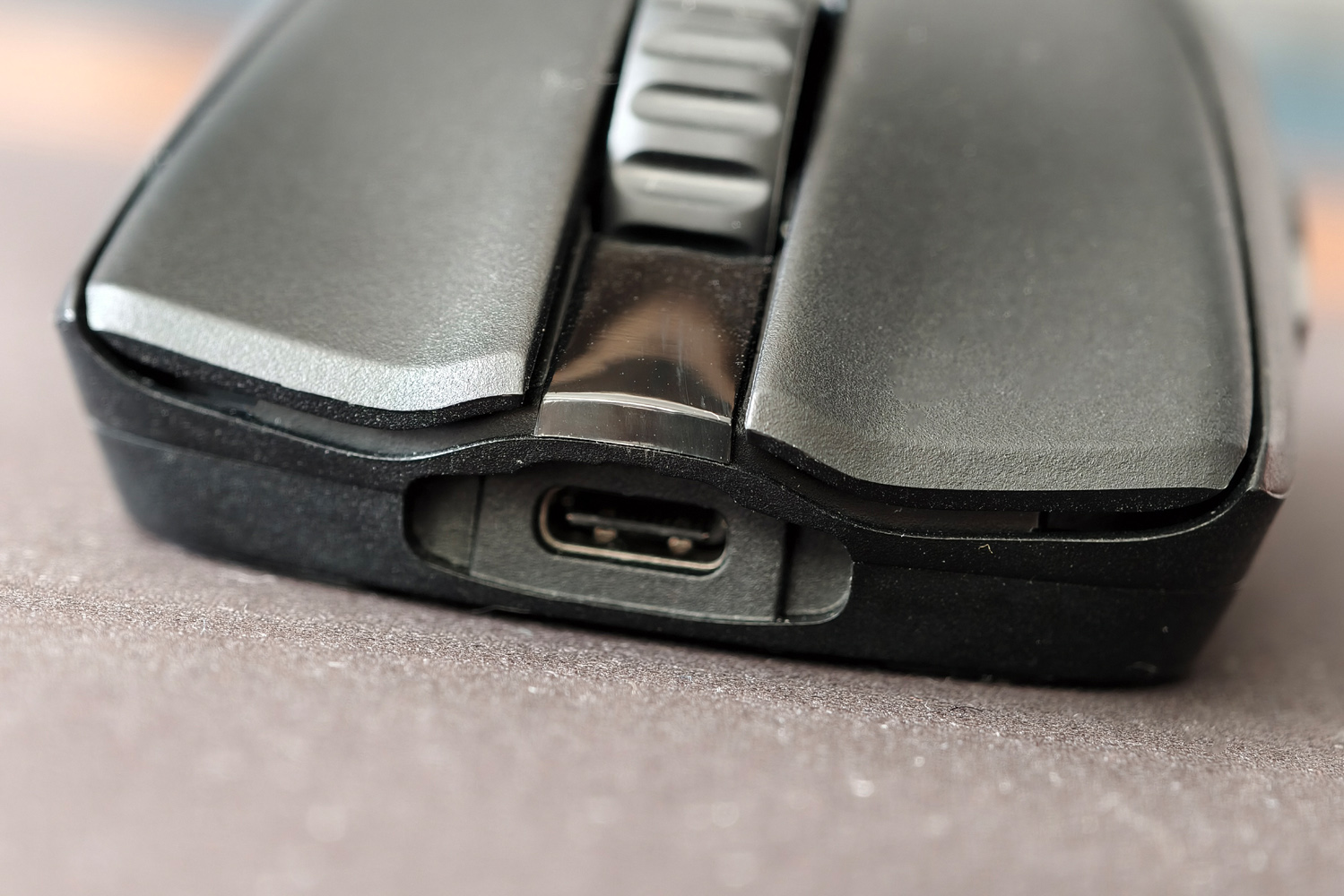 Glorious Model O 2 Mini review USB port