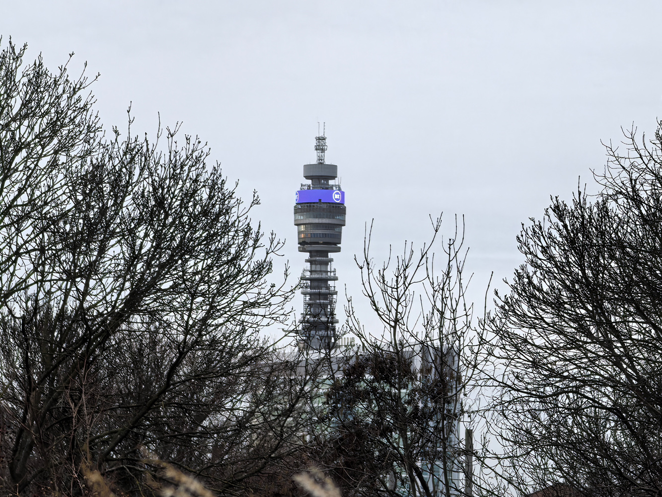 Huawei Mate XT camera samples BT Tower 10x