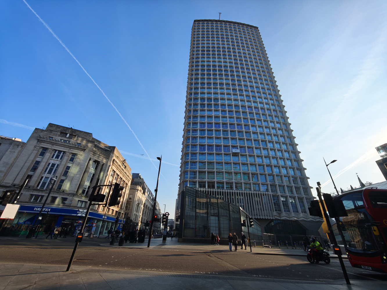 XIaomi 15 Ultra camera samples ultrawide London
