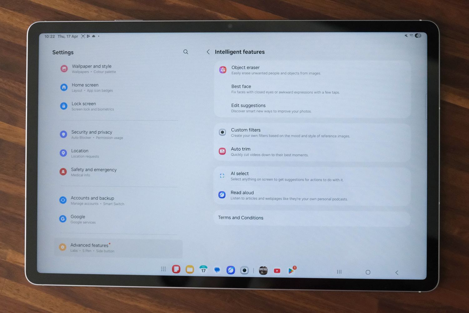 Samsung Galaxy Tab S10 FE plus review intelligent features