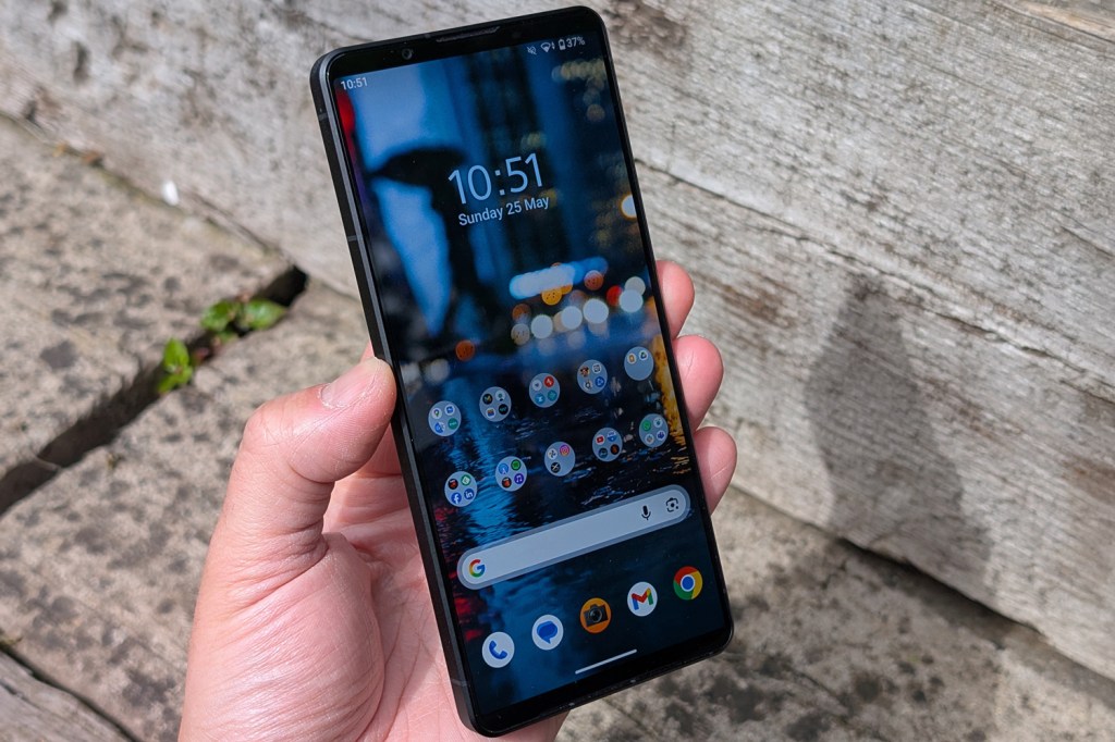 Sony Xperia 1 VII review in hand front