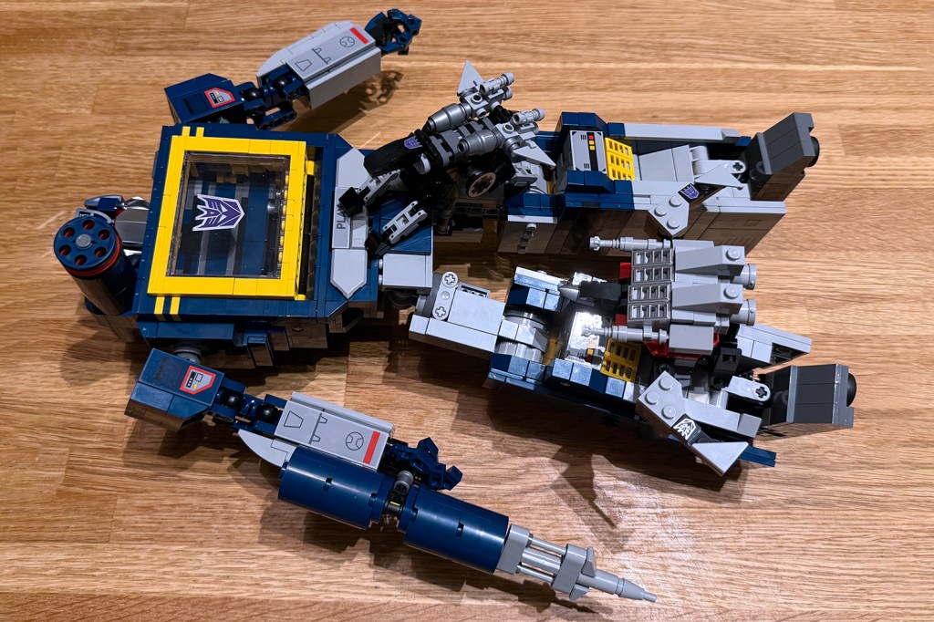 Soundwave lying down because tired